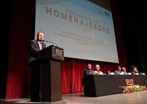 PRESIDE GOBERNADOR 1