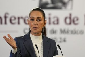 claudia1