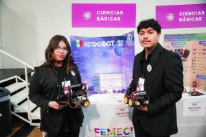 Estudiantes de Cecyte 1